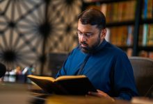 Yasir Qadhi, born in 1975 in Houston to Pakistani Muhajir parents, is one of the most influential American Muslim scholars today.