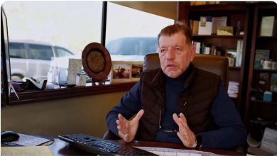 the inspiring story of Palestinian engineer Hussein Joudeh Abu Walid, who emigrated to America in 1984 and transformed from a student into one of the top car dealers in his city after 40 years of perseverance, vision, and hard work.