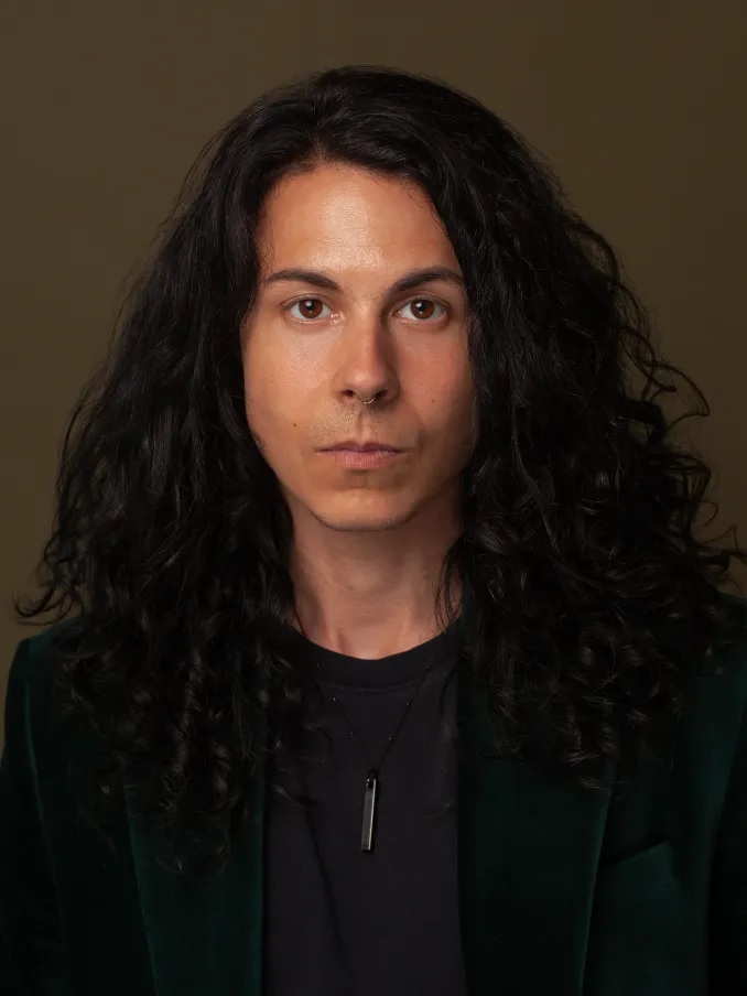 Zeyn Joukhadar is a novelist and short-story author whose works appear in anthologies like This Arab is Queer and Letters to a Writer of Colour.